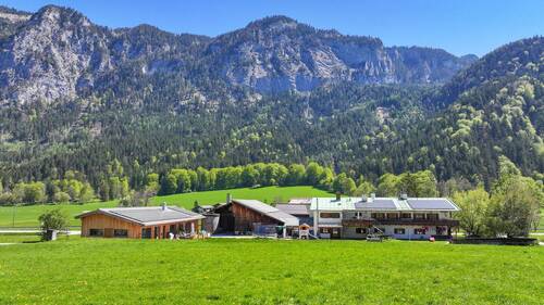 DJI_20260415152303_0637_D - 2 Zimmer Bauernhaus, Landhaus zum Kaufen in Berchtesgaden