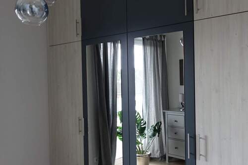 Zimmer 1 inkl. Einbauschrank.JPG - 