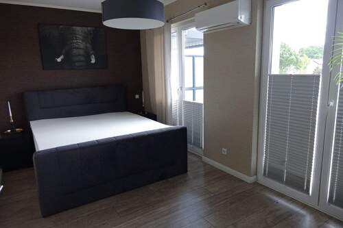 Schlafzimmer.JPG - 