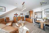 Wohn-/Esszimmer - 