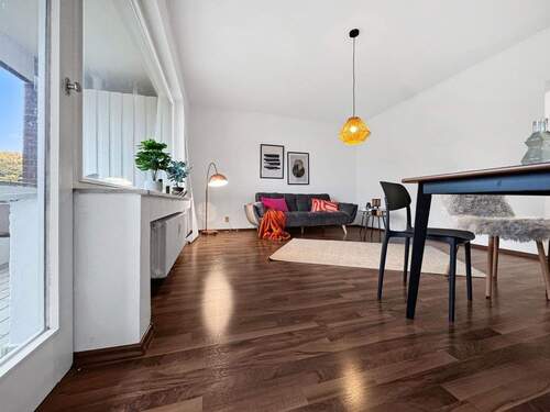 Wohnzimmer - 3 Zimmer Etagenwohnung in Wiesbaden