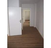 Geräuige 3 Raumwohnung mit Balkon - Chemnitz Hutholz