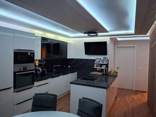 IMG-20251204-WA0023.jpg - Moderne 4-Zimmer-Wohnung mit Balkon in Nürnberg