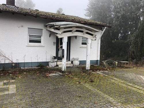 Eingang - Einfamilienhaus mit 227,00 m&sup2; in Michelstadt zum Kaufen