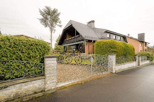 18358 Außenansicht - 6 Zimmer Mehrfamilienhaus, Wohnhaus in Kradenbach