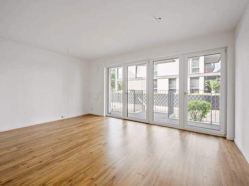 Ansicht II: Wohn- und Esszimmer - 2 Zimmer Etagenwohnung in Bremen