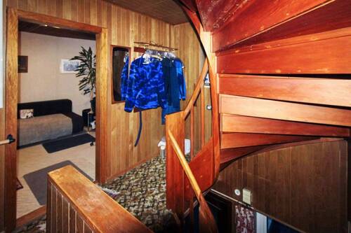 Treppenhaus - 4 Zimmer Einfamilienhaus in Schleswig