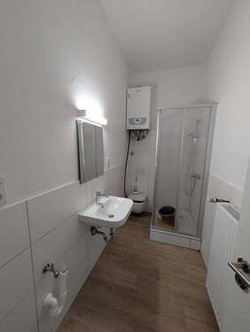 Bad.jpg - 3 Zimmer Etagenwohnung in Hagen