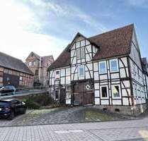 Historisches Fachwerkhaus mit Garage und Stellplätzen in zentraler Lage in Diemelstadt-Rhoden