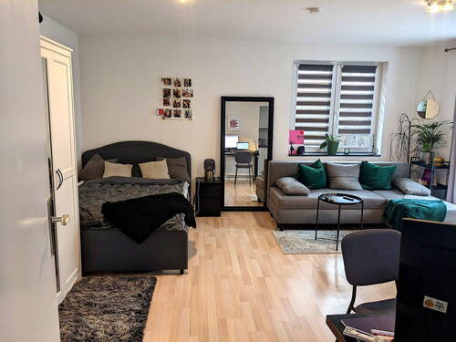 gemütlicher Wohn-/Schlafraum - 1 Zimmer Etagenwohnung zur Miete in Stuttgart