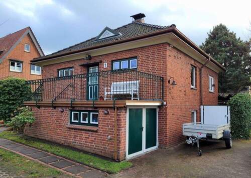 Front - 5 Zimmer Einfamilienhaus zum Kaufen in Hamburg