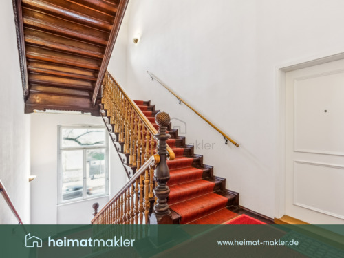 Treppenhaus - 1 Zimmer Mehrfamilienhaus, Wohnhaus in Leipzig