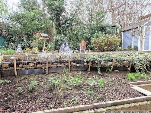 12 Kleiner Gartenanteil - 
