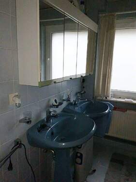 Bad mit zwei Waschbecken.. - 