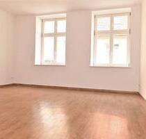 Lichtdurchflutete 3- Raumwohnung mit zwei Bädern und Balkon - Stralsund Altstadt