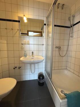 Duschbad Zimmer - 