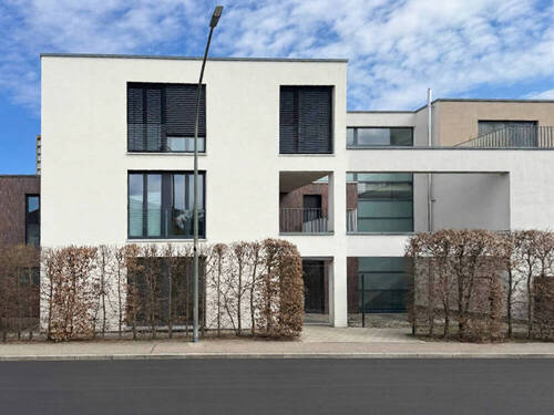 Ansicht West - 3 Zimmer Etagenwohnung in Neu-Ulm