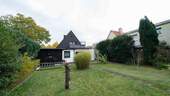 Garten und Hinteransicht Haus - 