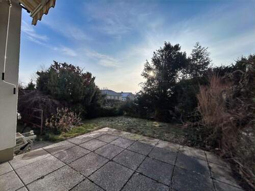 Außenansicht Garten und Terrasse - 