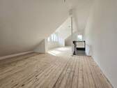 5. Zimmer oder 5. 6. und 7. Zimmer im Dachgeschoss - 