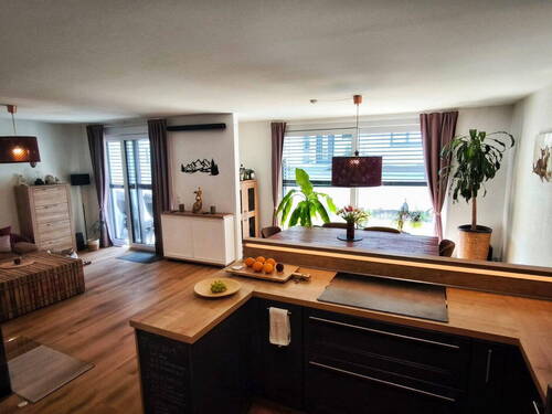Küche und Esszimmer EG - 5 Zimmer Reihenmittelhaus in Boos