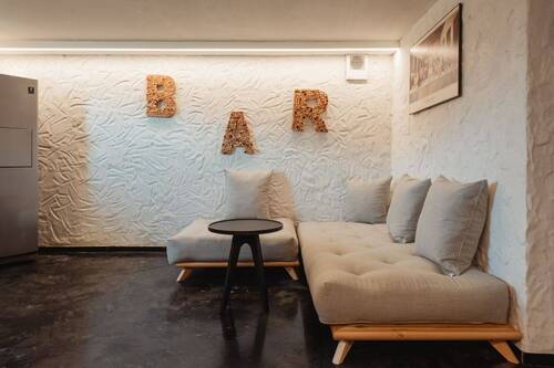 Bar Bild 4 - 