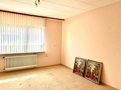 Zimmer EG (2) - 