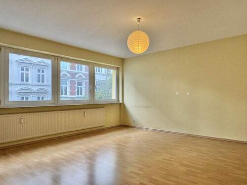 Zimmer - Etagenwohnung mit 29,00 m² in Hamburg zum Kaufen