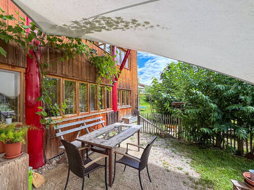 Einfach gemütlich - Mehrfamilienhaus, Wohnhaus mit 140,00 m² in Frasdorf zum Kaufen
