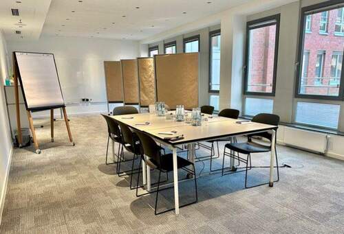 Meetingraum für Workshops und Seminare. Natürlich mit Full Servi - 