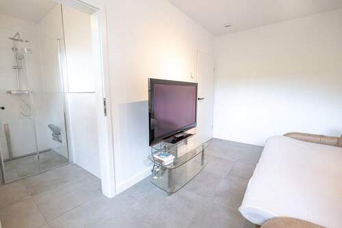 Neubau EG Zimmer und Bad - 3 Zimmer Etagenwohnung in Zeven / Bademühlen