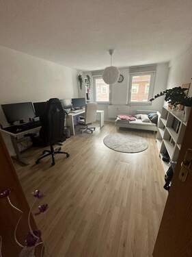 Einblick Arbeits-/Kinderzimmer 1 - 