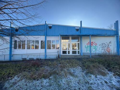 Nordansicht (Kellerzugang und Zugang Gewerbe II) - Büro zum Kaufen in Rudolstadt