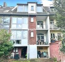 Saniertes Dreifamilienhaus in zentraler Wohnlage - Düsseldorf Heerdt