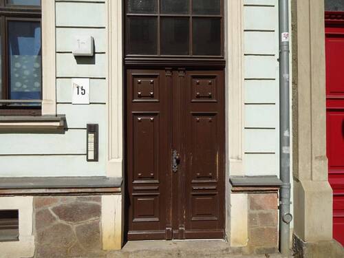 Hauseingang - 1 Zimmer Etagenwohnung in Zwickau