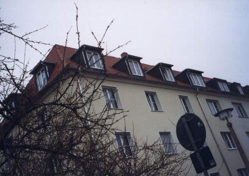 Straßenseite - Leipzig Großzocher 2 Raum DG-Wohnung