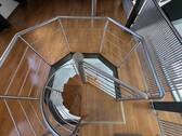  Wendeltreppe mit Edelstahlgeländer - 