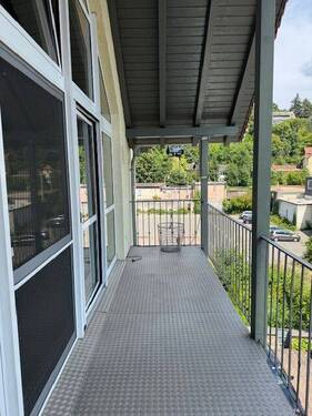  überdachter Balkon - 