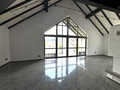 Panoramafenster zum Balkon - 