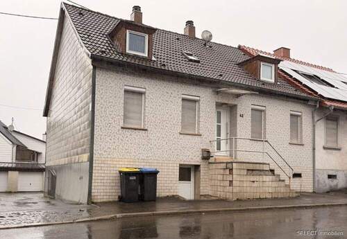 Ansicht - Aus Bankverwertung ! Einfamilienhaus mit Garten