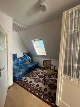 kleines Zimmer vor dem Bad DG - 