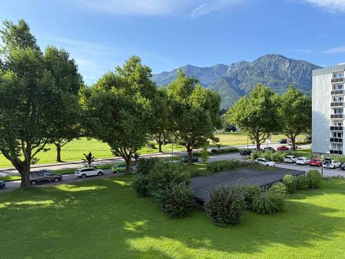 Ausblick - Lichtdurchflutete 3-Zimmer-Wohnung mit 2 Balkonen