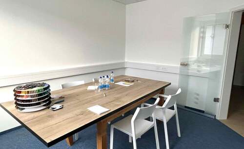 Besprechungsraum - Halle zur Miete in Bad Aibling