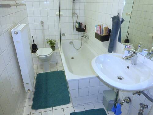 Bad, Blick 1 - 