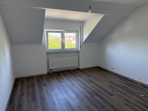 Schlafzimmer - Etagenwohnung mit 68,00 m&sup2; in Frankfurt am Main zur Miete