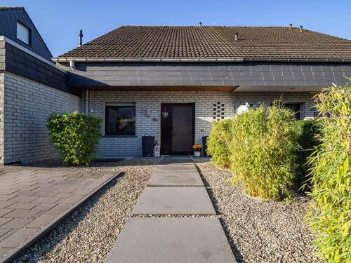 Außenansicht - Doppelhaushälfte zum Kaufen in Arnsberg / Niedereimer