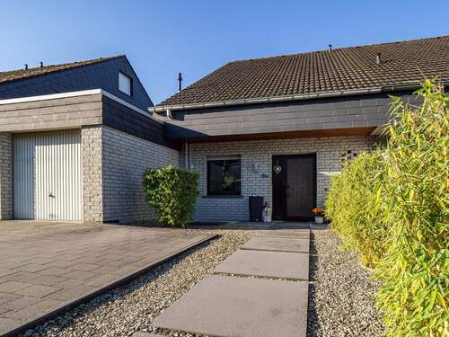 Außenansicht - Doppelhaushälfte in Arnsberg / Niedereimer