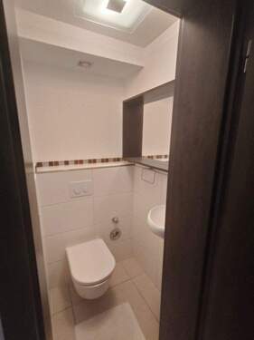 Bild 2 - 5 Zimmer Etagenwohnung zum Kaufen in Zirndorf