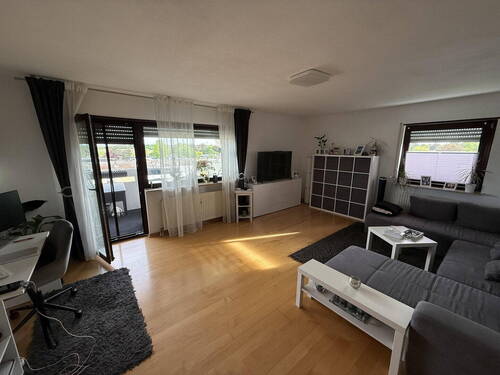 Großzügiger Wohnbereich - 2 Zimmer Etagenwohnung in Mannheim-Vogelstang