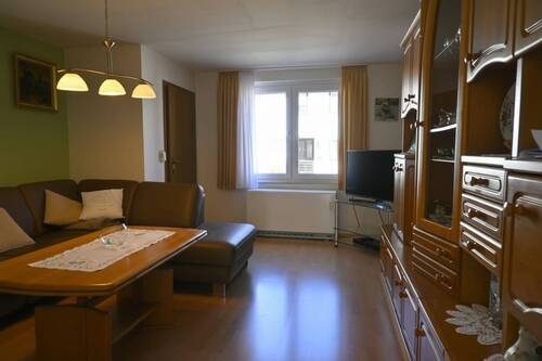 Wohnzimmer - 4 Zimmer Reihenmittelhaus zum Kaufen in Essen / Stoppenberg